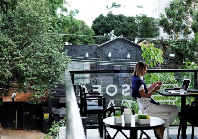 For workers, ‘digital upskilling’ puts tech trends on fast-forward