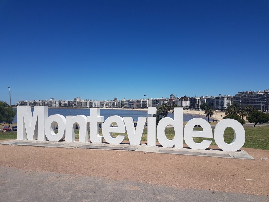 Montevideo (2)