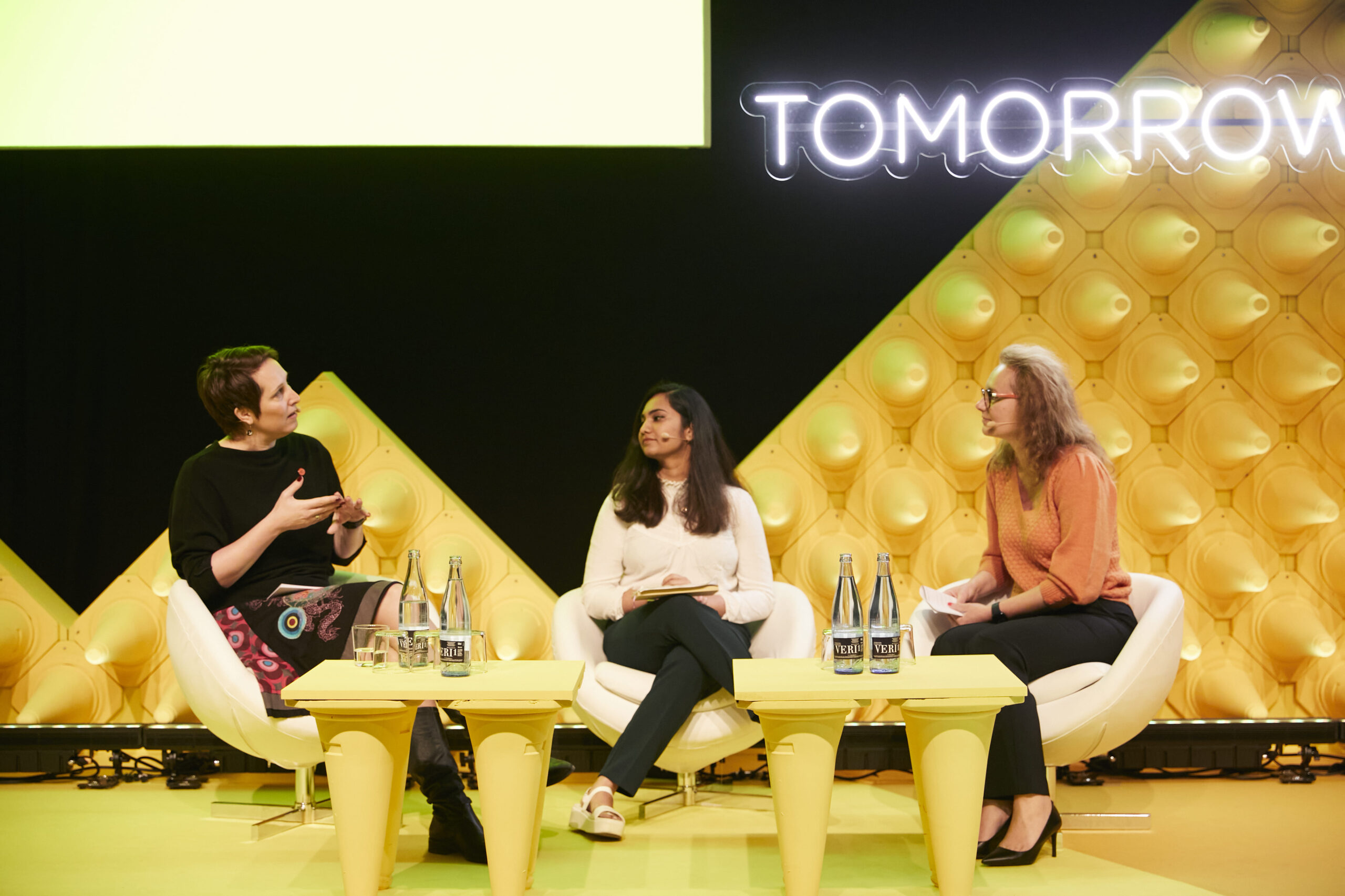 EIT Urban Mobility, Forum Virium Helsinki | Up In The Air – Is Urban Air Mobility What Cities and Citizens Want?