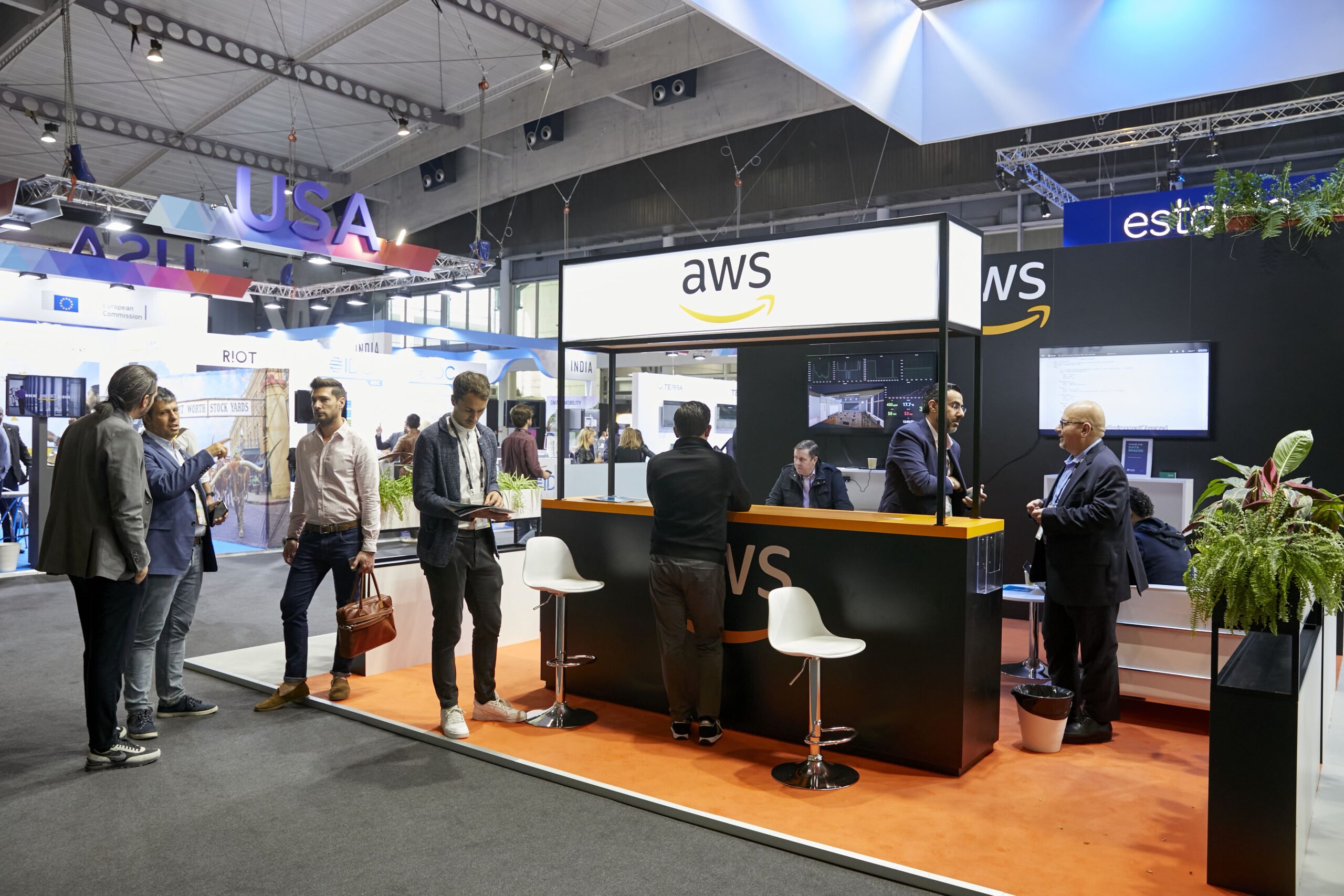 AWS – The Smart Territory Framework: Building Ideas and Solutions AWS – The Smart Territory Framework: Building Ideas and Solutions