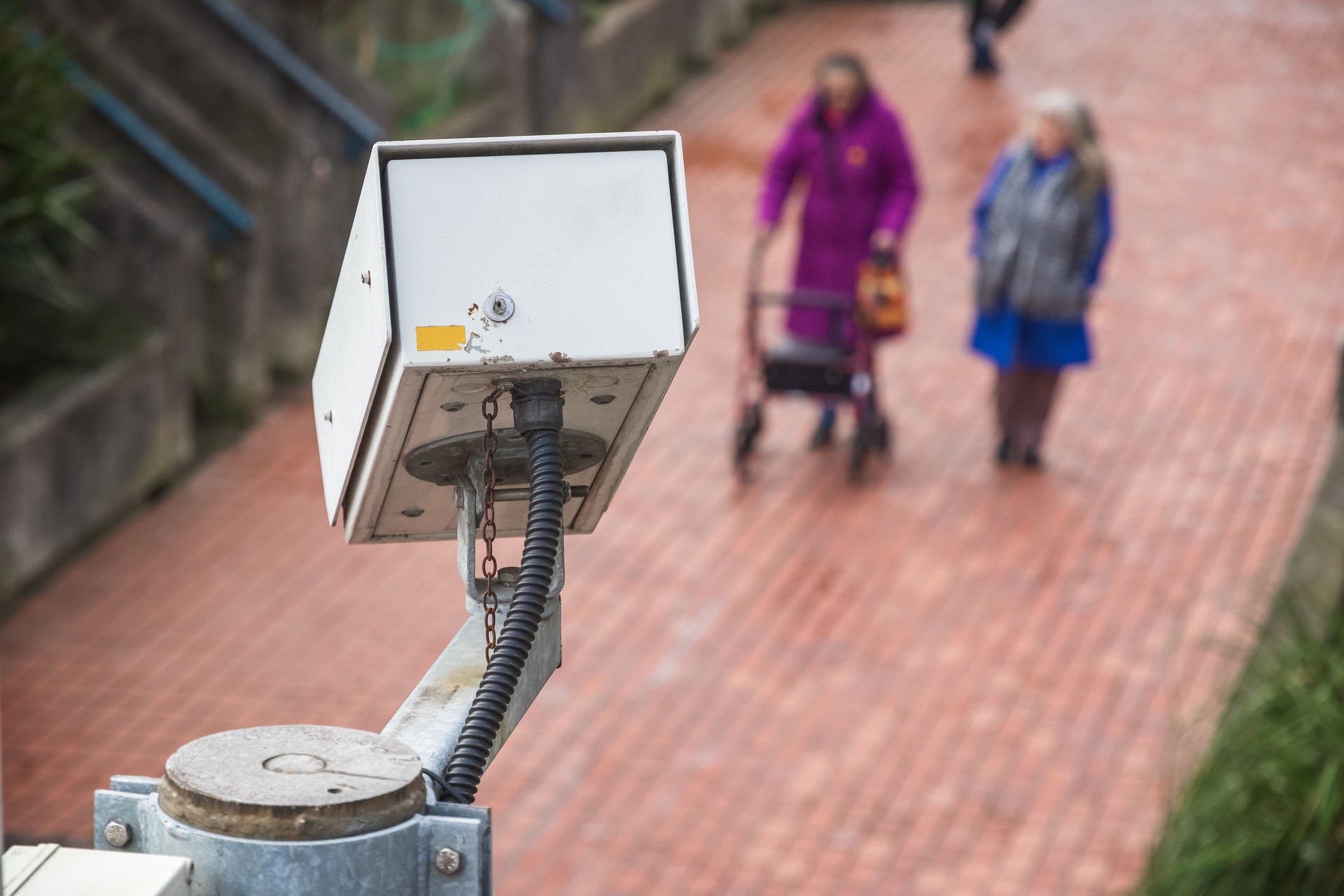 Surveillance cameras in public spaces: are they a good idea?