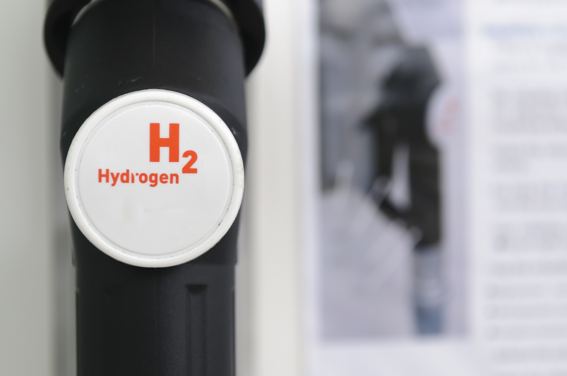 A global dilemma: will hydrogen be the fuel of the future?