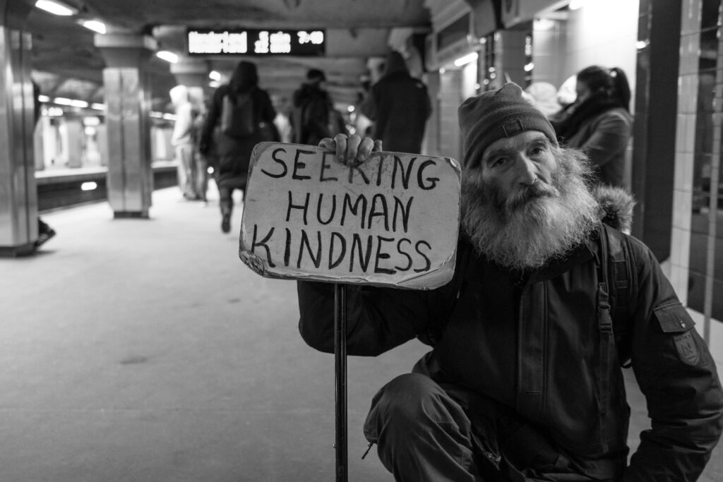 homeless-person-with-sign