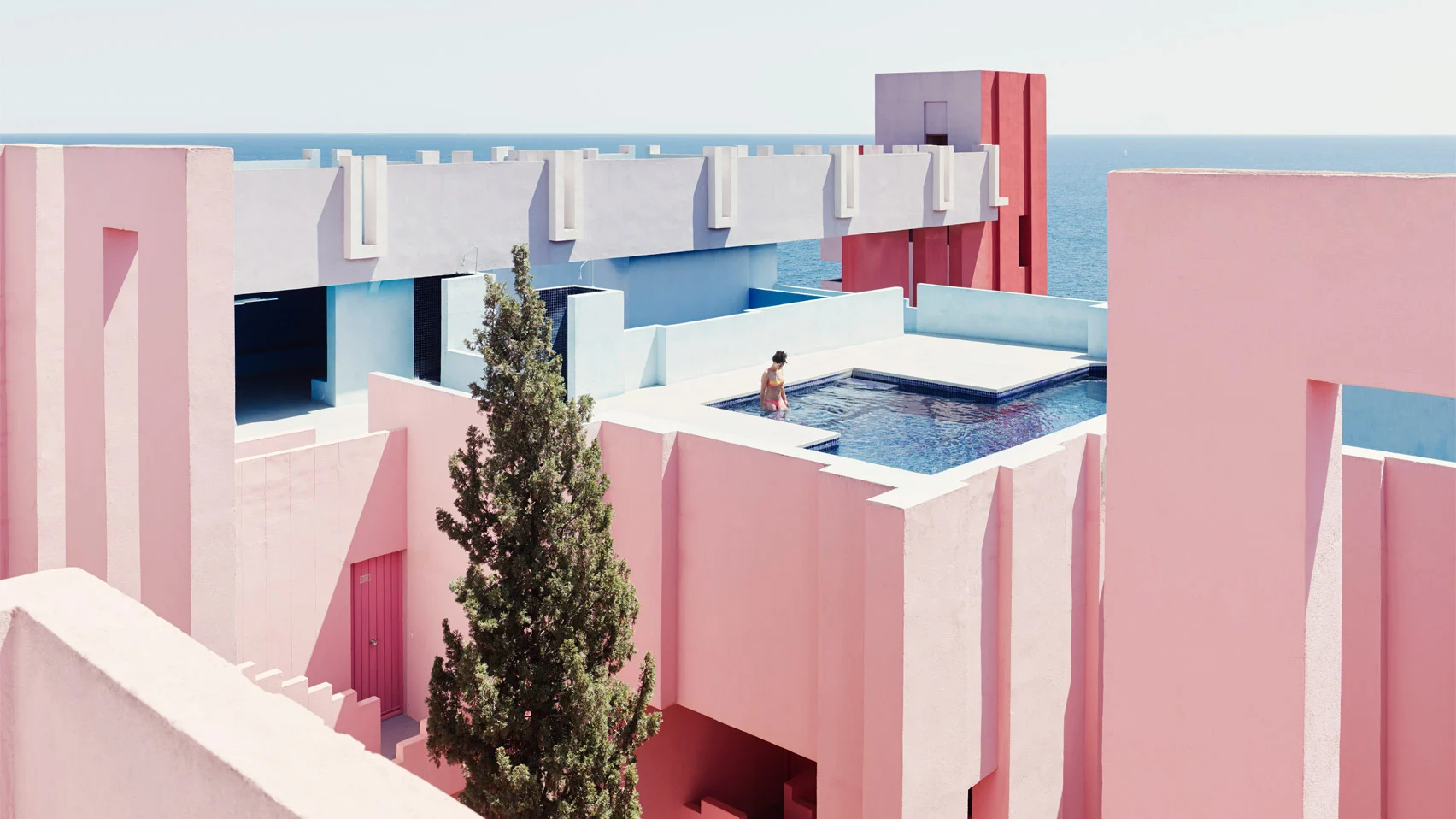 Ten notable projects by Spanish architect Ricardo Bofill