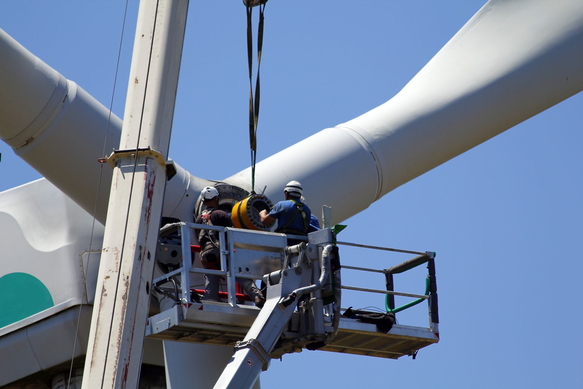 Pros and cons of Wind Energy: Advantages and challenges